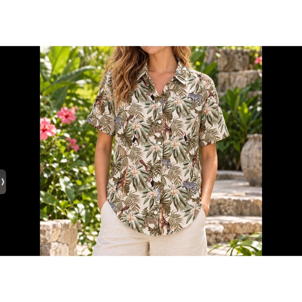 Jane + Delancey Medium Anthropology Button Up Shirt Boxy Palms  Safari Giraffe